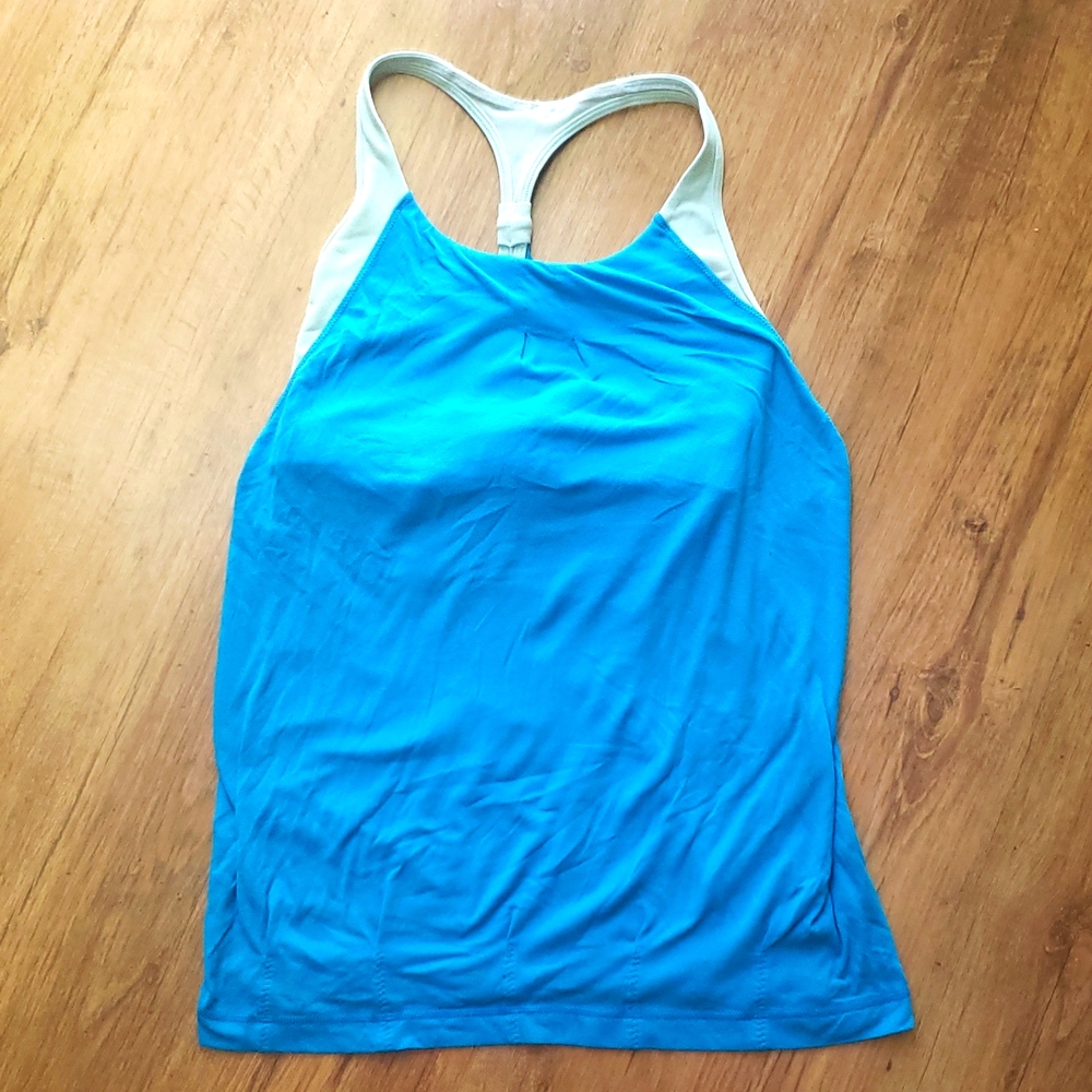Lululemon tank top, "2 in one", attached bra